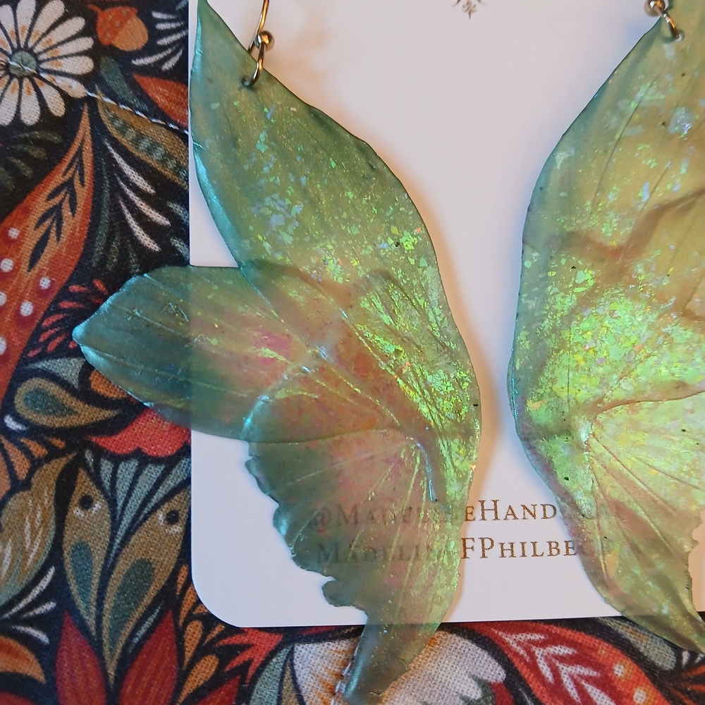 Iridescent Green Fairy Wing Earrings Made By Madeline F. Philbeck - New OOAK - Picture 2 of 5
